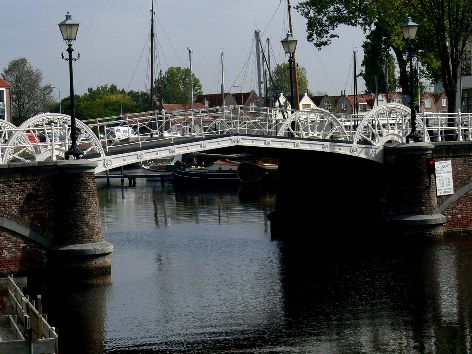 "Zugbrücke" in Mittelburg